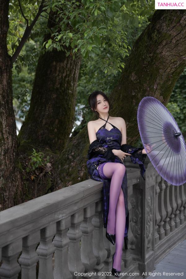鱼子酱fish  [XiuRen]高清写真图 2022.12.30 No.6074 鱼子酱Fish 丝袜美腿第17张图片